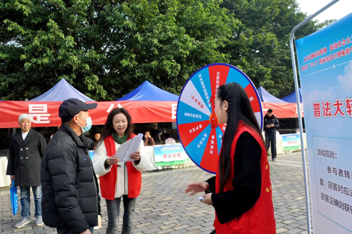 内江市在大千园隆重